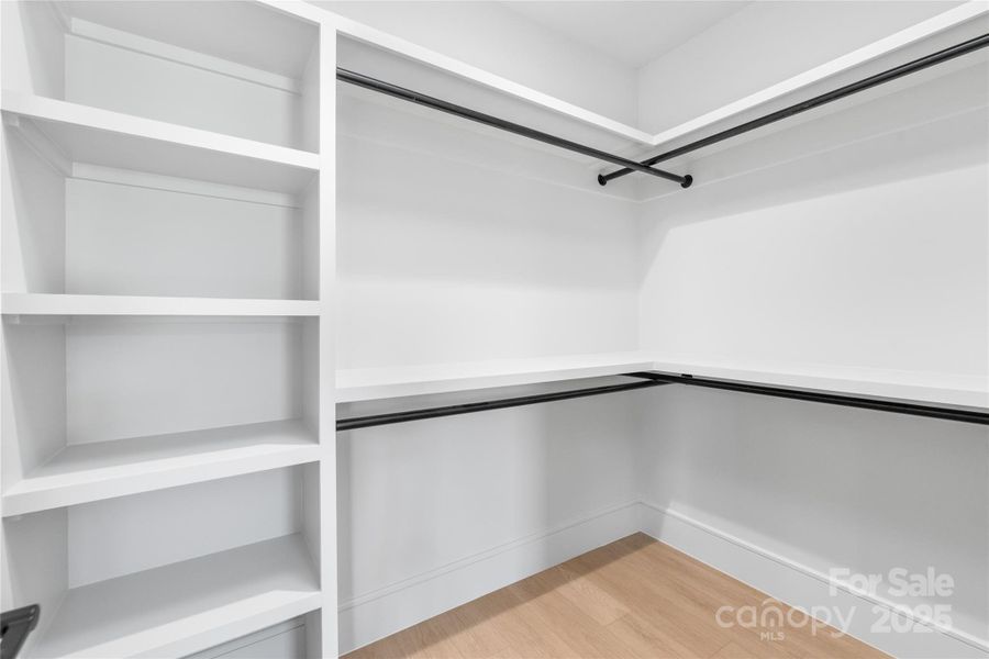 Image 42 of a home in .