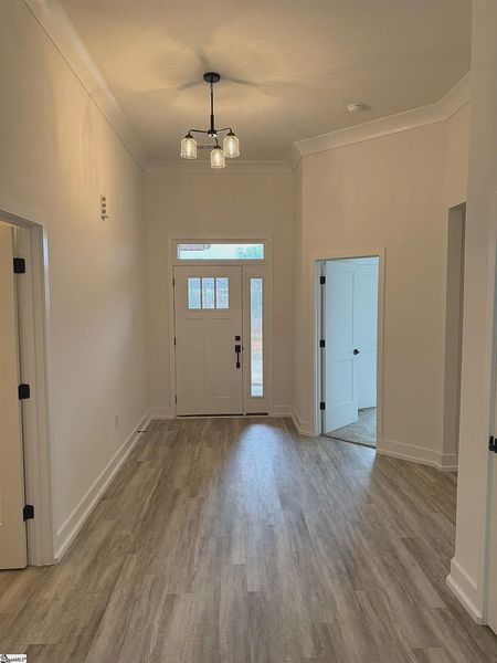Spacious, unfurnished interior of a new home in Hidden Lake Estates, Greenville (Image 9).