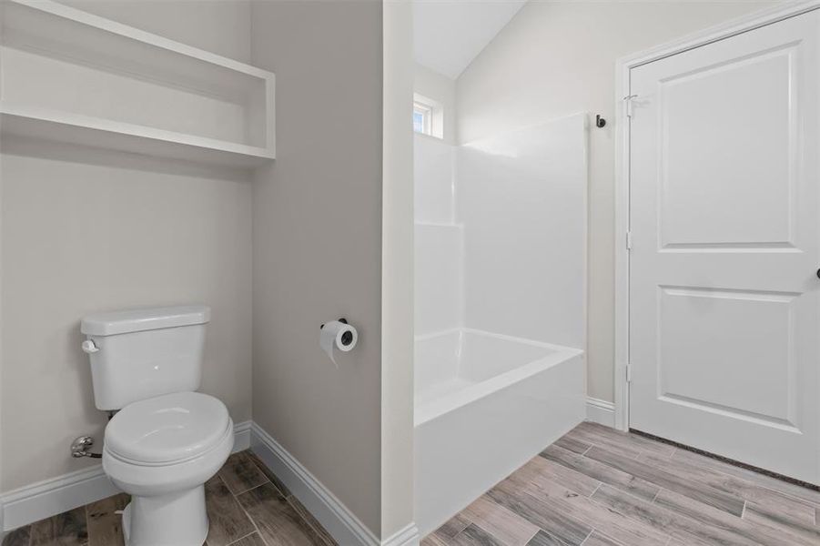 Furnished interior view inside a new home in , Lindale (Image 5).