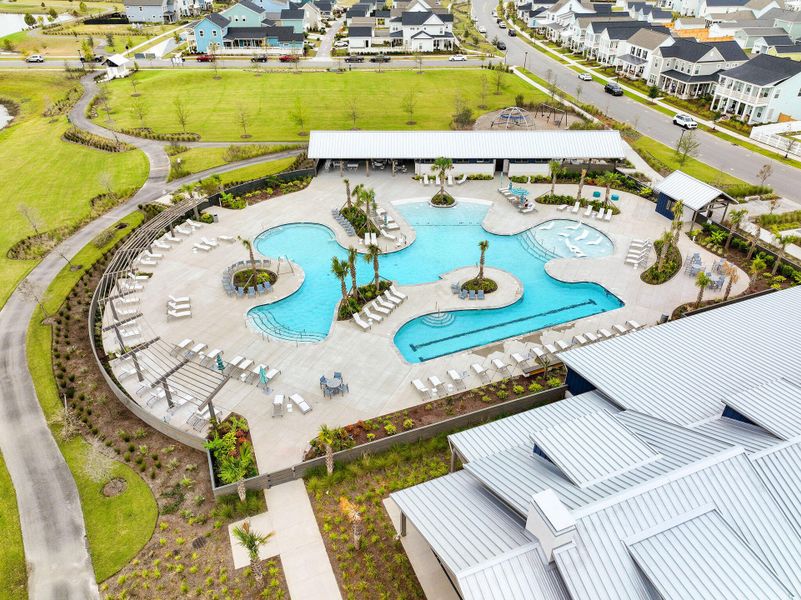 Community amenities in , Summerville (Image 42).