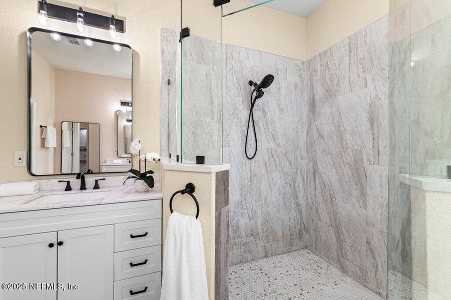 Furnished interior view inside a new home in , Jacksonville (Image 10).