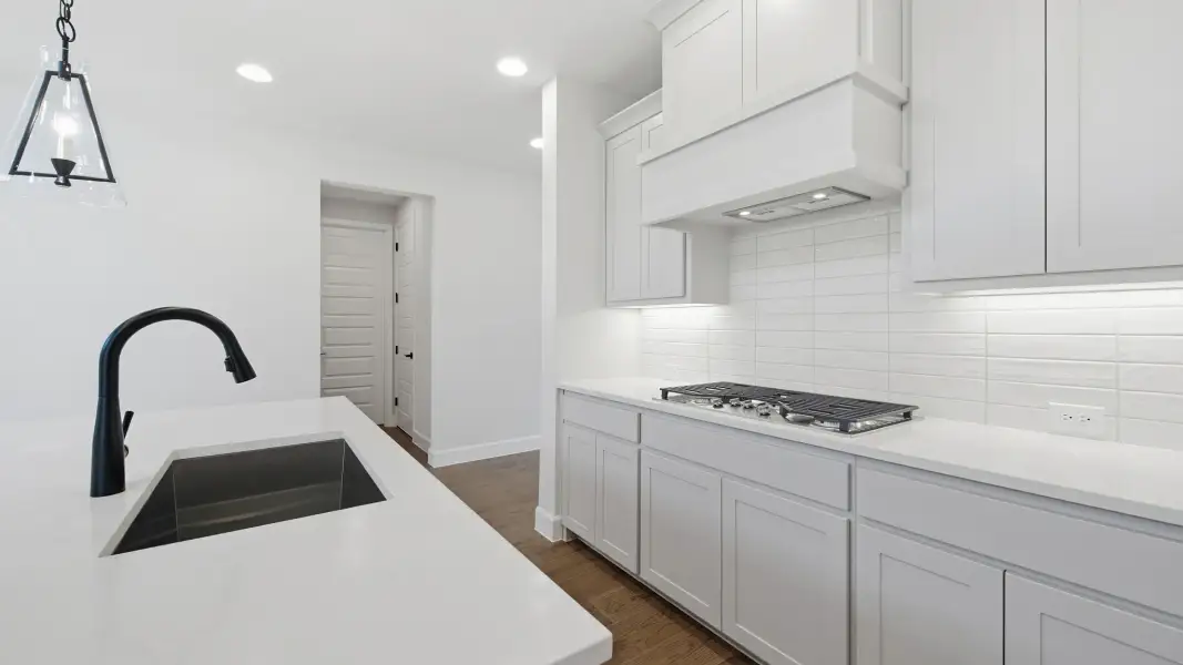 Furnished interior view inside a new home in Eliana, McKinney (Image 12).