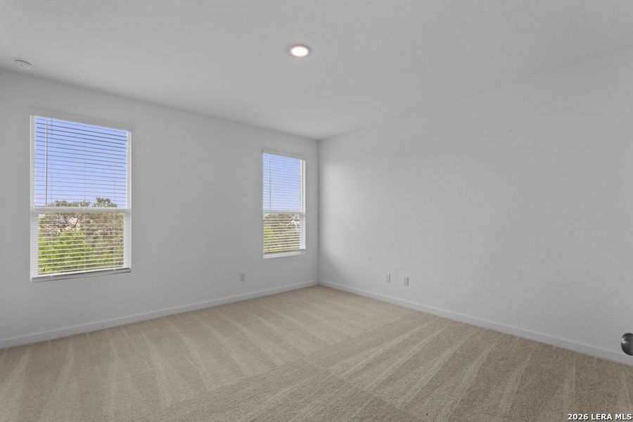 Spacious, unfurnished interior of a new home in Brookmill, San Antonio (Image 26).