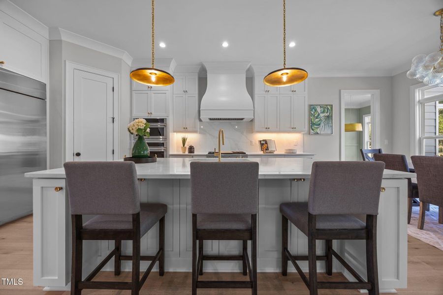 20-web-or-mls-IMG_8205 20-web-or-mls-IMG_8205