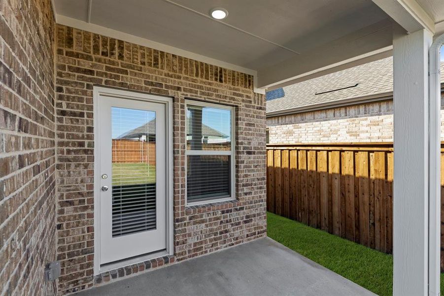 25. 2372 Bell - Patio