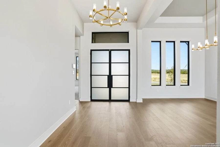 Spacious, unfurnished interior of a new home in George's Ranch, Boerne (Image 48). Spacious, unfurnished interior of a new home in George's Ranch, Boerne (Image 48).