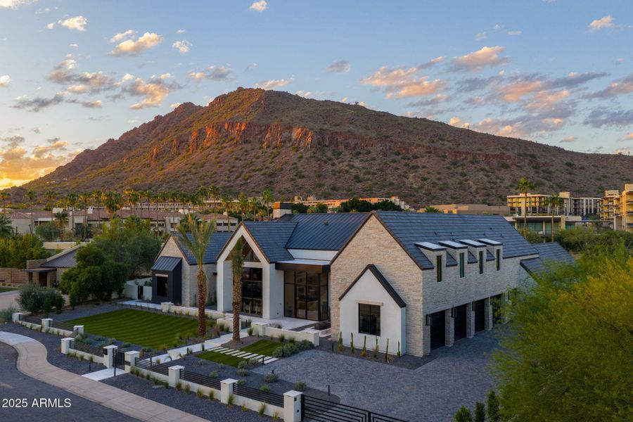 1-web-or-mls-6230-e-hillcrest-blvd 1-web-or-mls-6230-e-hillcrest-blvd