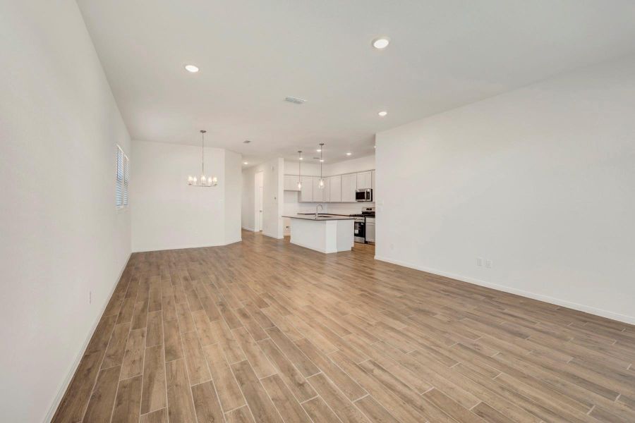 Spacious, unfurnished interior of a new home in Austin Point, Richmond (Image 16).