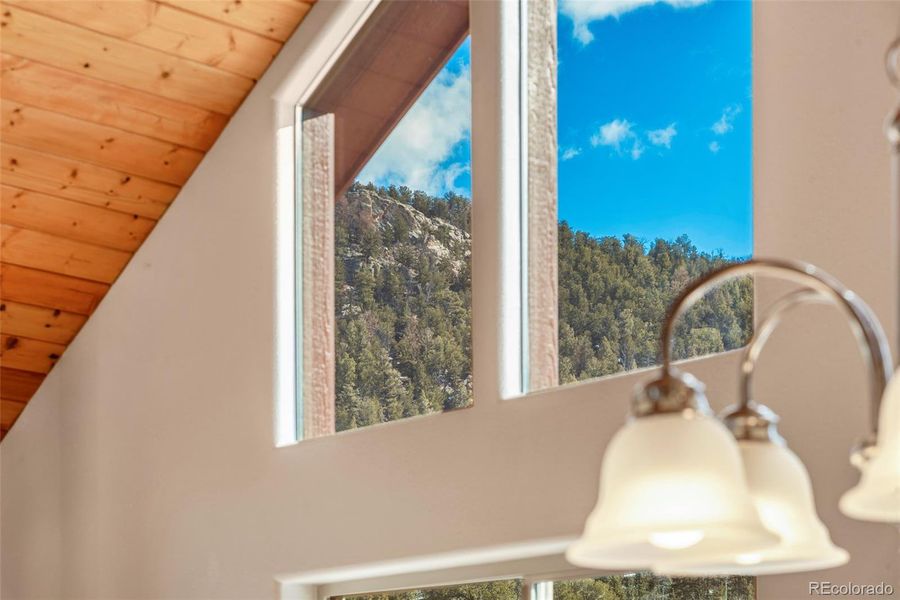 Image 43 of a home in .