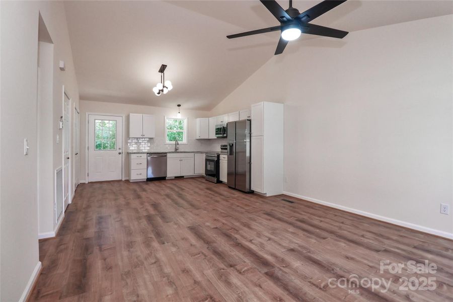 Spacious, unfurnished interior of a new home in , Statesville (Image 12).