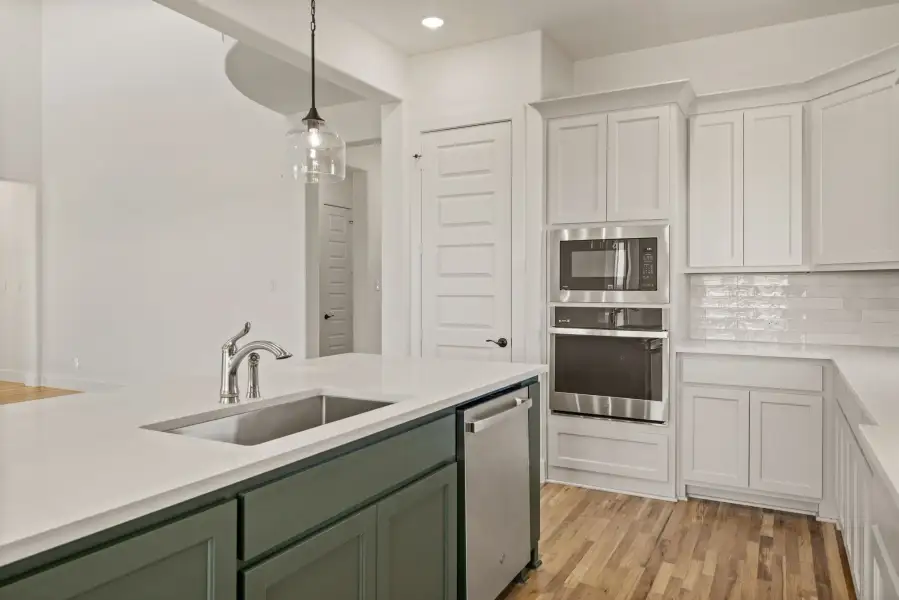 Furnished interior view inside a new home in Settlers Glen, New Fairview (Image 11).