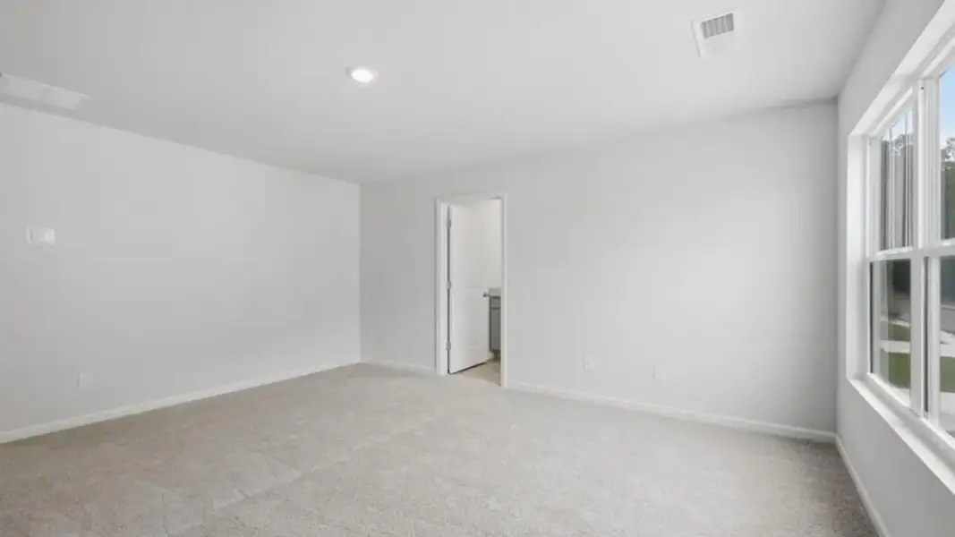 Spacious, unfurnished interior of a new home in Oaks at Cedar Grove, Fairburn (Image 10). Spacious, unfurnished interior of a new home in Oaks at Cedar Grove, Fairburn (Image 10).