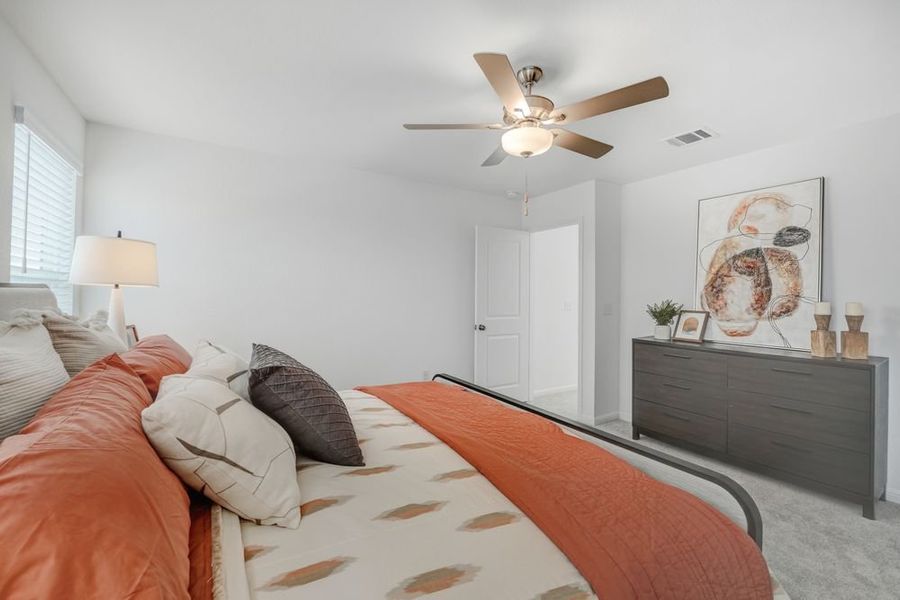 Furnished interior view inside a new home in Longview, Del Valle (Image 13).