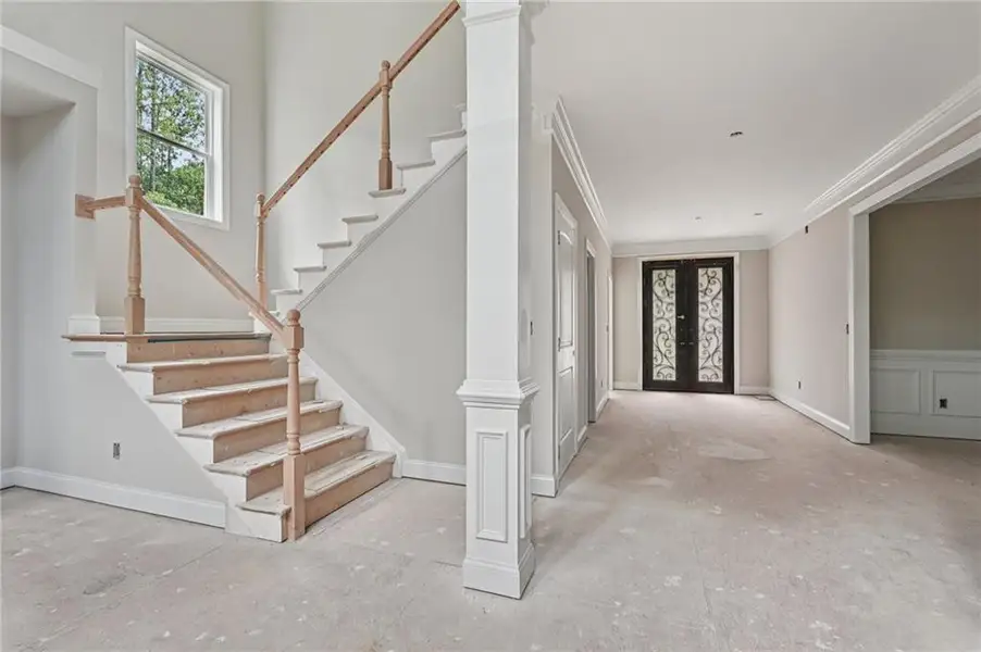 Spacious, unfurnished interior of a new home in Whitestone, Douglasville (Image 5).