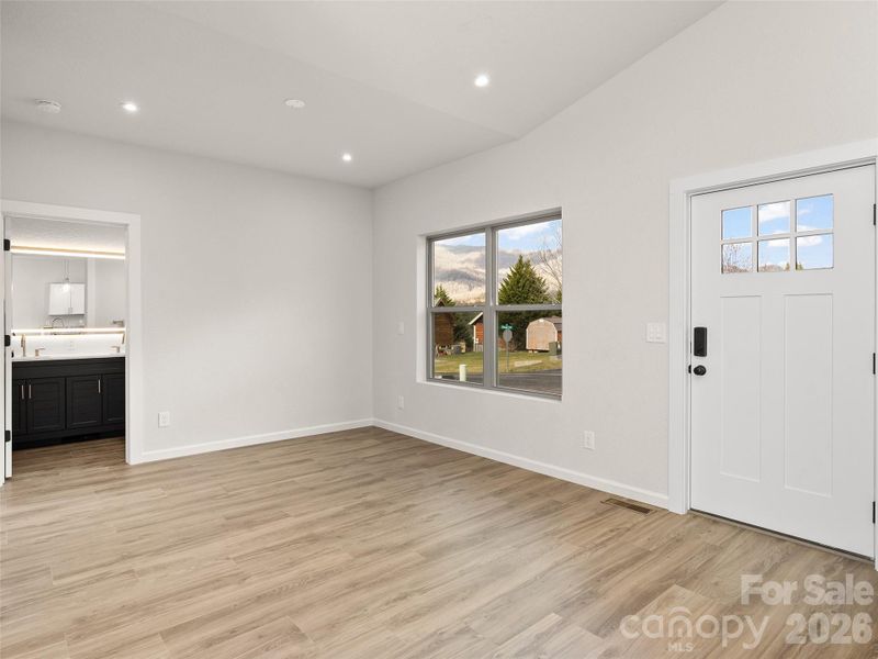 Spacious, unfurnished interior of a new home in , Waynesville (Image 21).