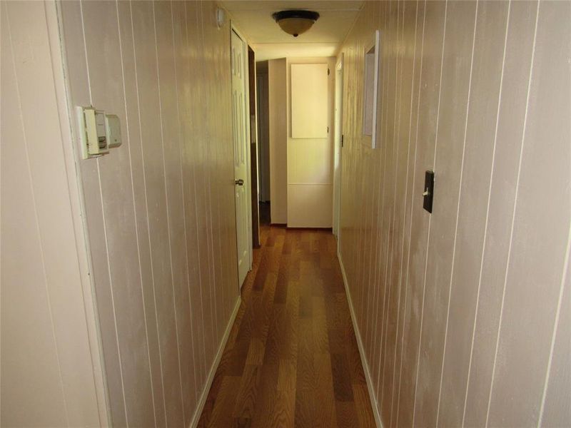 Spacious, unfurnished interior of a new home in , Cresson (Image 7).