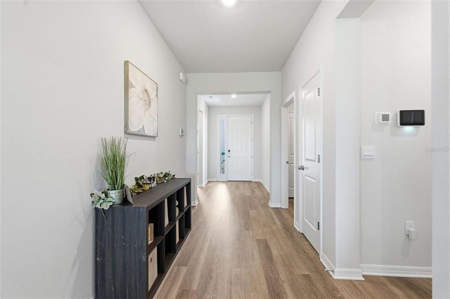 Furnished interior view inside a new home in Silverstone North, Palmetto (Image 21).