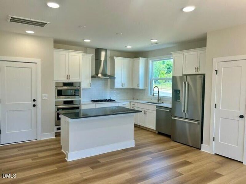 Kitchen 2