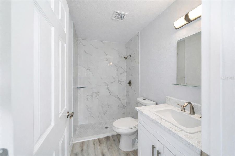 Furnished interior view inside a new home in , Dunnellon (Image 5).