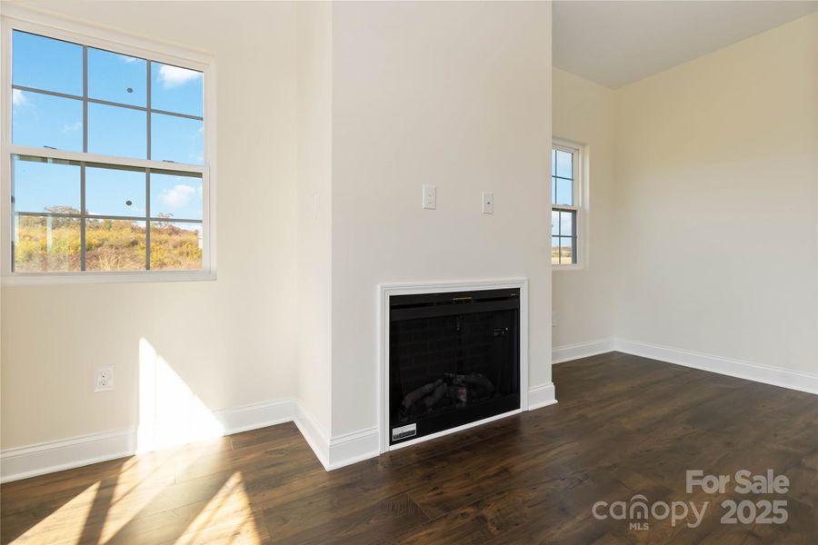 Spacious, unfurnished interior of a new home in , Monroe (Image 34).