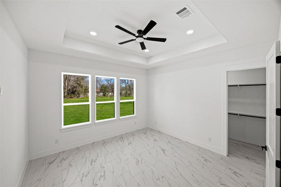 Spacious, unfurnished interior of a new home in , Dayton (Image 27).