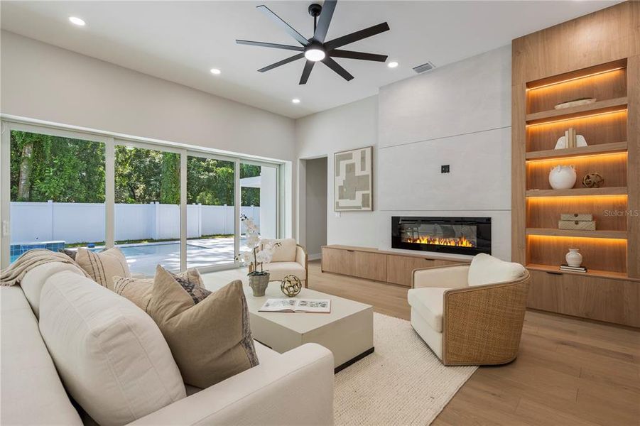 Furnished interior view inside a new home in , Winter Park (Image 14).