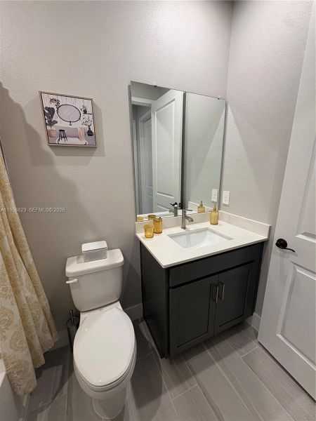 Furnished interior view inside a new home in , Parrish (Image 17).