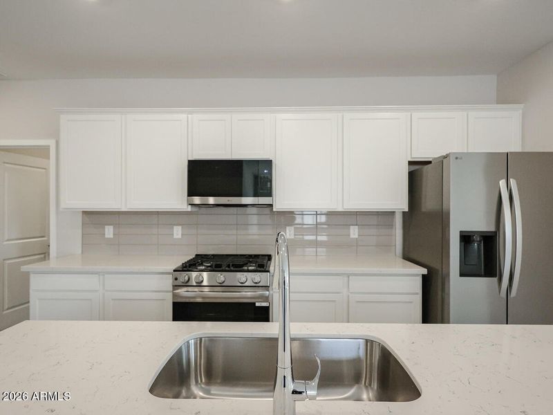 17_New-Home-For-Sale-Maricopa_AZ-LaR-68