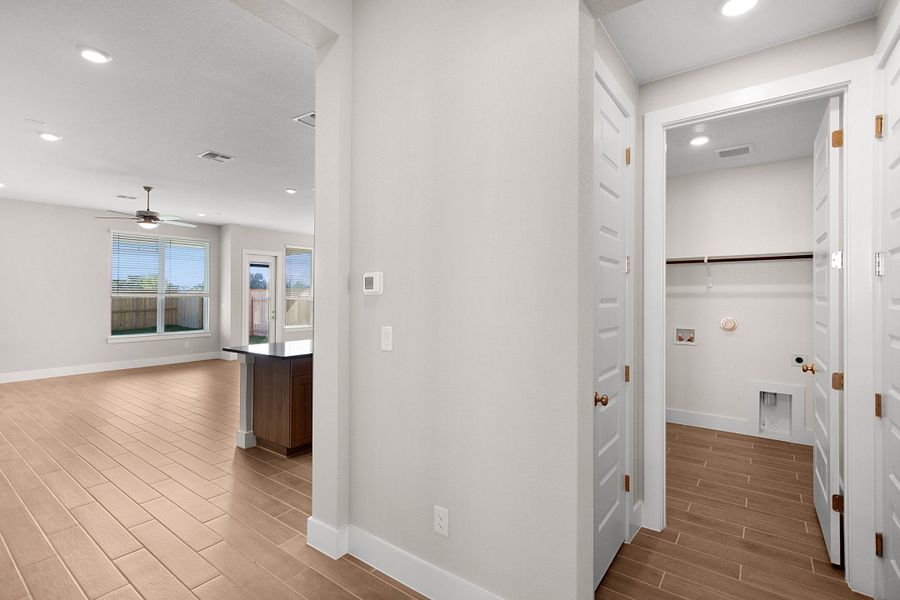 Spacious, unfurnished interior of a new home in Parkside on the River, Georgetown (Image 33). Spacious, unfurnished interior of a new home in Parkside on the River, Georgetown (Image 33).
