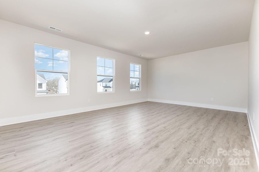 Spacious, unfurnished interior of a new home in , Mooresville (Image 15).
