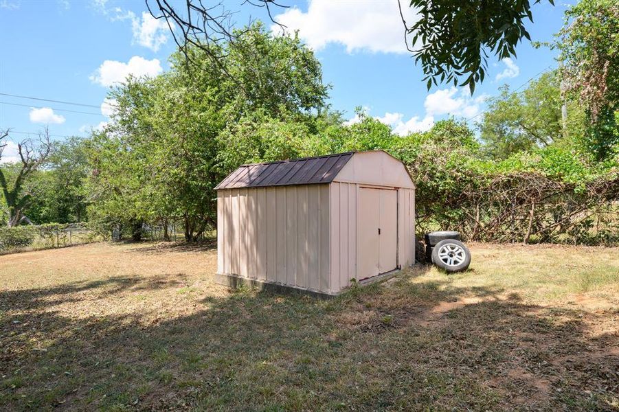 Image 35 of a home in . Image 35 of a home in .