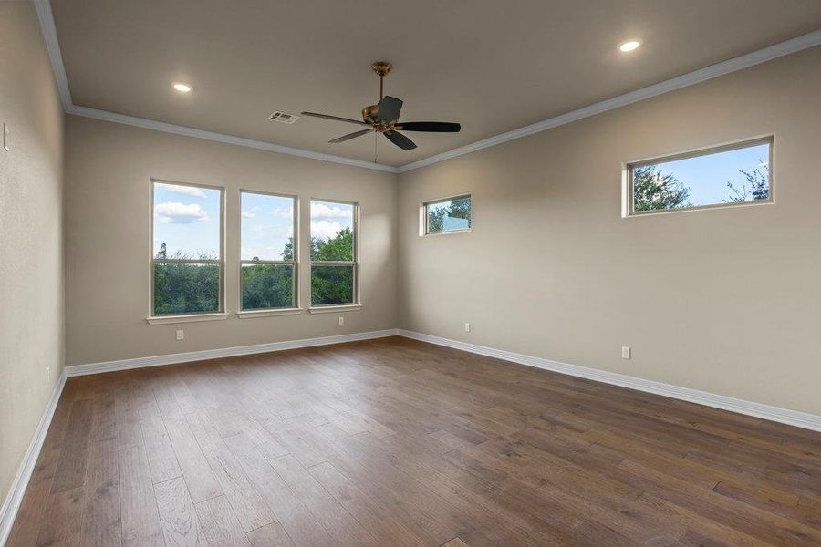 Spacious, unfurnished interior of a new home in , Belton (Image 28).