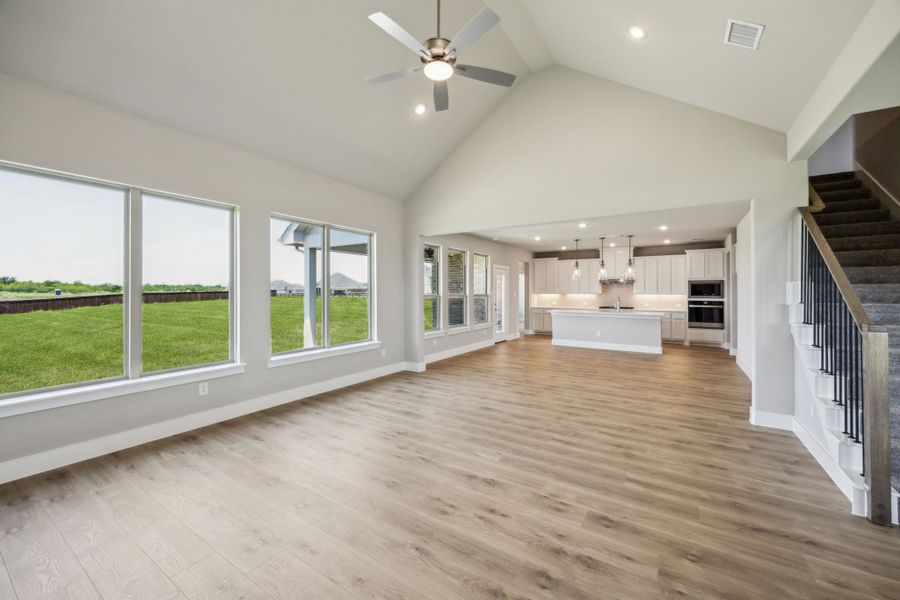 Spacious, unfurnished interior of a new home in Ellis Ranch Estates, Waxahachie (Image 18).