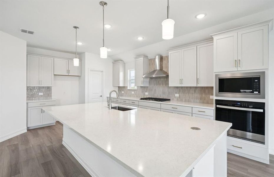 Spacious kitchen *model representation
