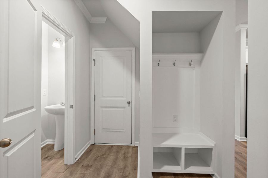 Spacious, unfurnished interior of a new home in The Ponds, Summerville (Image 24).