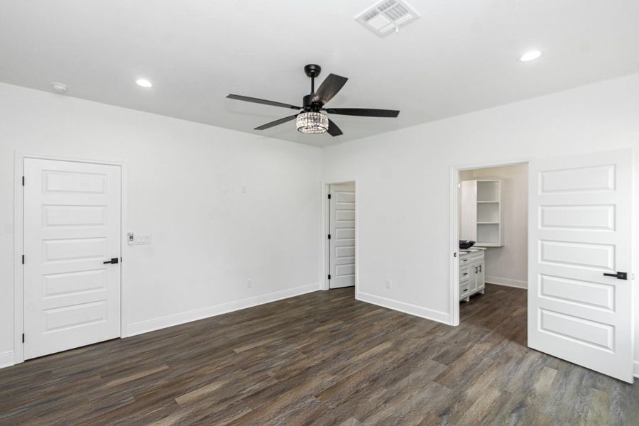 Spacious, unfurnished interior of a new home in , Arcola (Image 23). Spacious, unfurnished interior of a new home in , Arcola (Image 23).