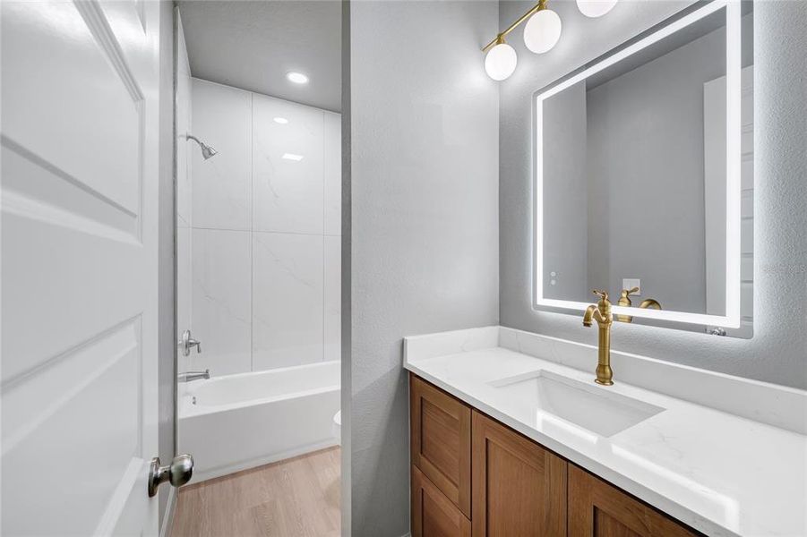 Furnished interior view inside a new home in , Orlando (Image 11).