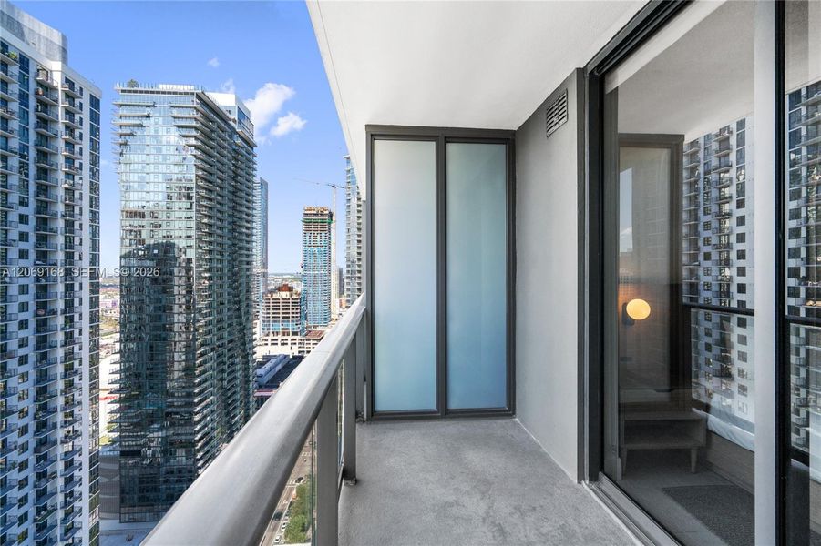 Condo located in Miami, FL showcasing its design and architecture (Image 23). Condo located in Miami, FL showcasing its design and architecture (Image 23).