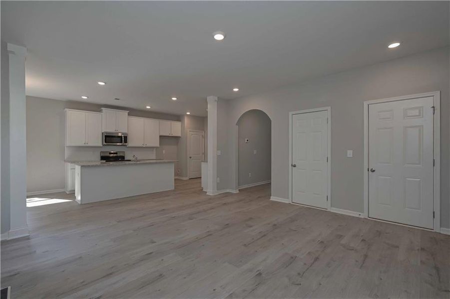Spacious, unfurnished interior of a new home in , Newnan (Image 25).