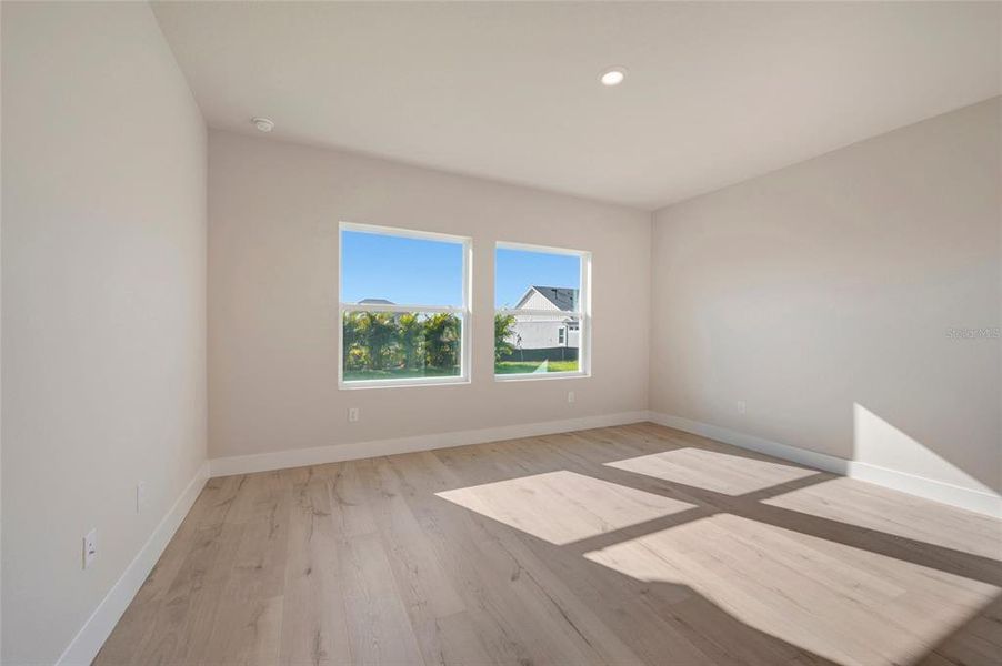 Spacious, unfurnished interior of a new home in Waterset Tradition Series, Apollo Beach (Image 10). Spacious, unfurnished interior of a new home in Waterset Tradition Series, Apollo Beach (Image 10).