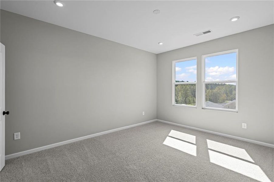 Spacious, unfurnished interior of a new home in Villas at Gold Creek, Dawsonville (Image 29).