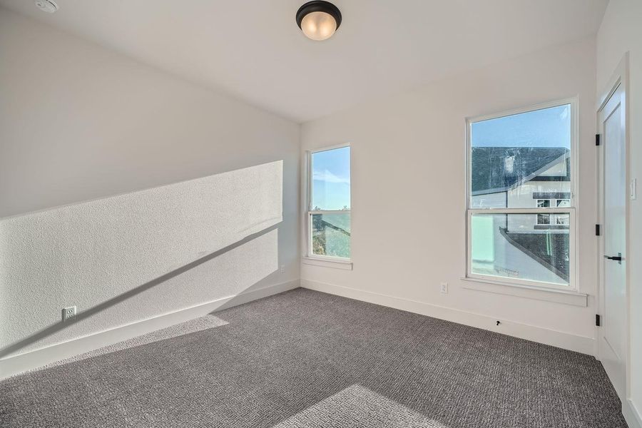 Spacious, unfurnished interior of a new home in Chester Ranch Place, Round Rock (Image 15).