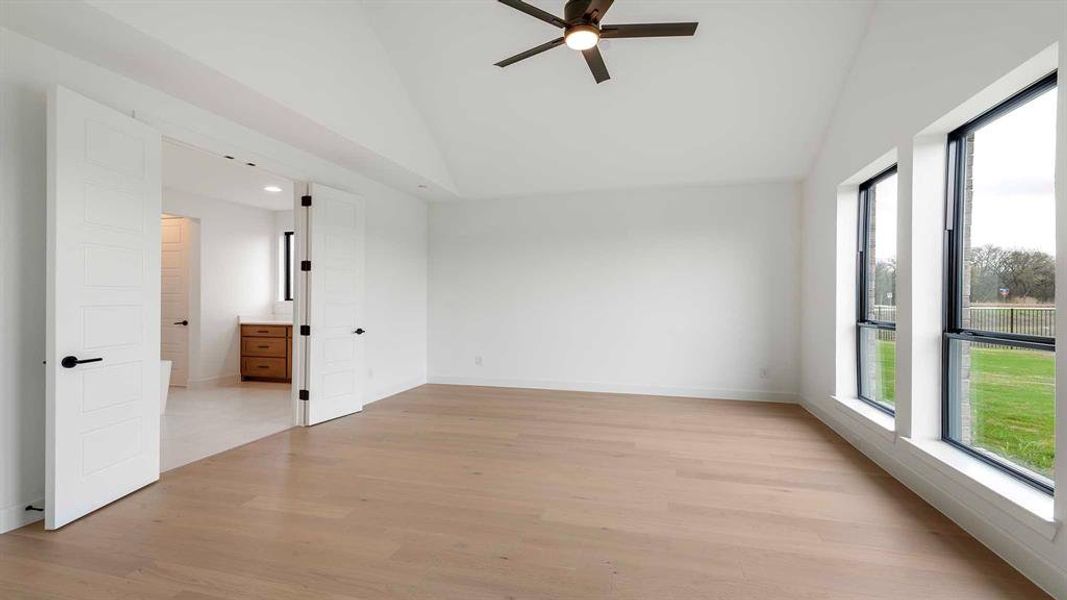 Spacious, unfurnished interior of a new home in Enchanted Creek, Lucas (Image 17).