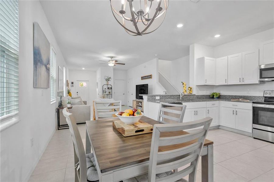 Furnished interior view inside a new home in , Land O' Lakes (Image 11).