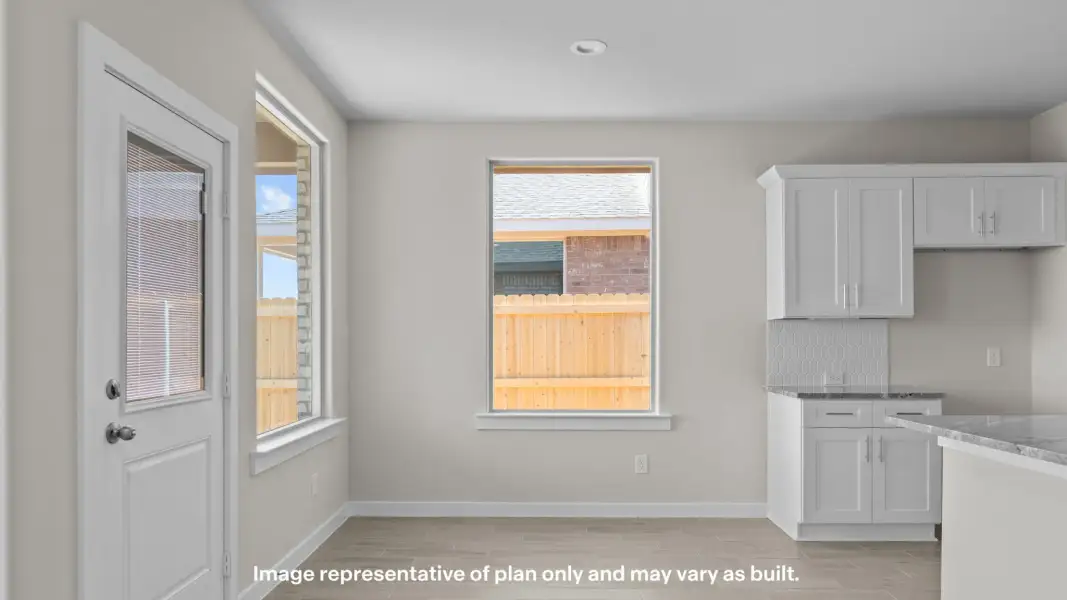Spacious, unfurnished interior of a new home in Homestead at Parks Bell Ranch, Odessa (Image 10).