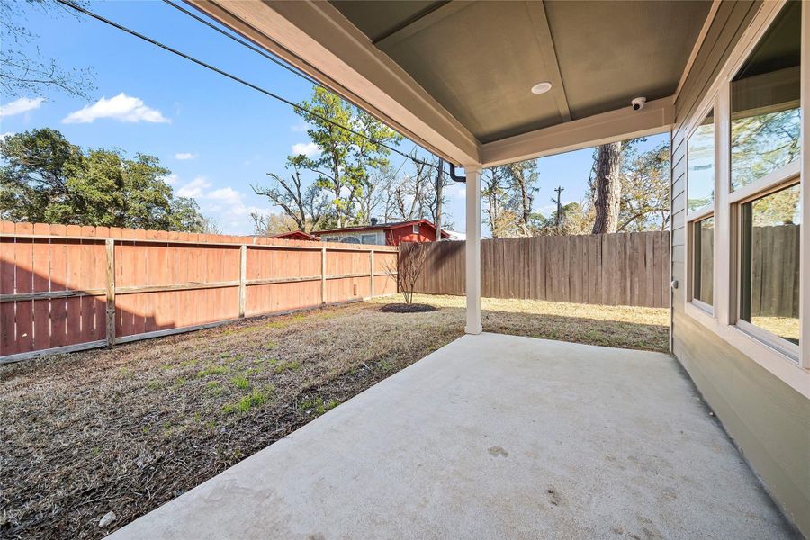Exterior details and patio area of a home in , Houston (Image 3).