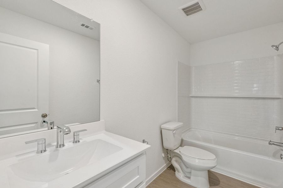 Image 26 of a home in Mavera.