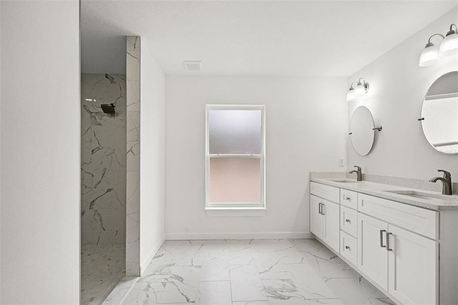 Image 53 of a home in .