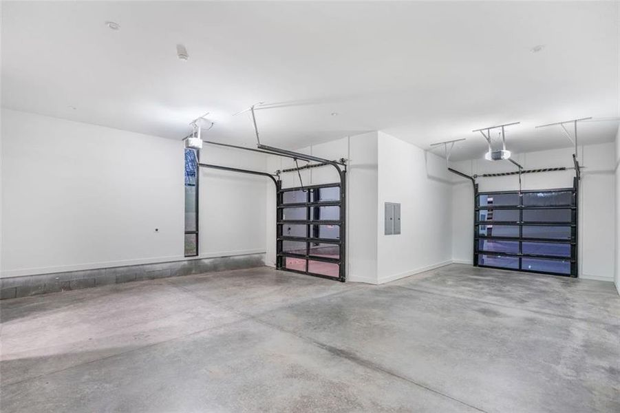 Spacious, unfurnished interior of a new home in , Roswell (Image 28). Spacious, unfurnished interior of a new home in , Roswell (Image 28).