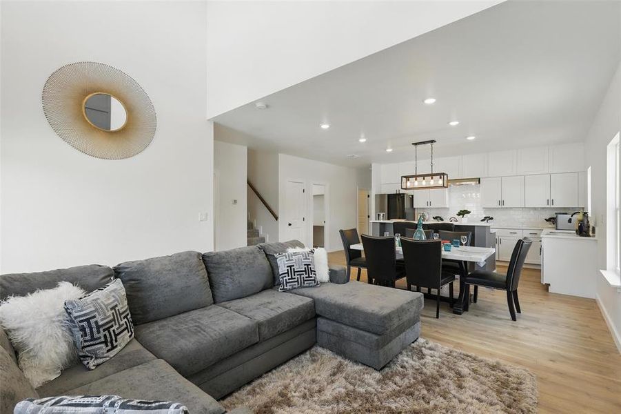 Furnished interior view inside a new home in , Granbury (Image 10).